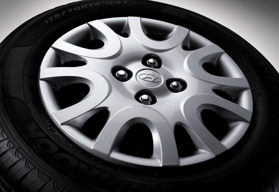  Hyundai i20 3-Door 2009 года  (фото 9 из 58)